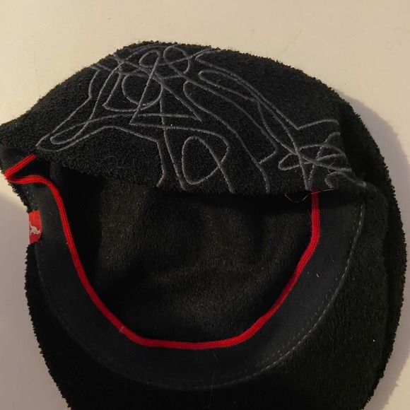 Kangol Red Cap Bermuda w/ EMB Squiggle Sewn Brim Size Med COA1474 - Picture 7 of 9